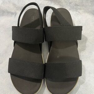 Keen Black Strap Sandals